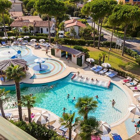 Mediterranee Family Hotel & Spa Bibione Esterno foto