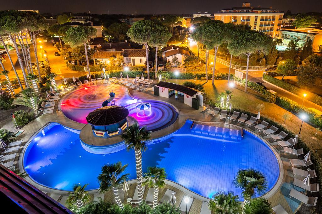 Mediterranee Family Hotel & Spa Bibione Esterno foto
