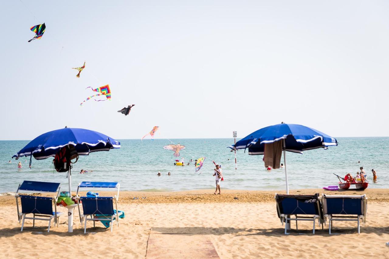 Mediterranee Family Hotel & Spa Bibione Esterno foto